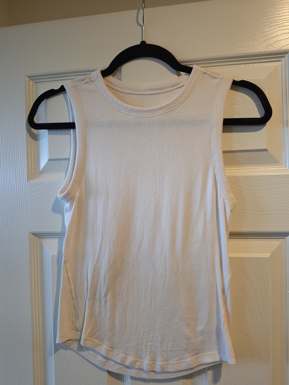 lululemon athletica White Ribbed Sleeveless Tank - Women's